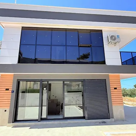 Akbuek Villa *